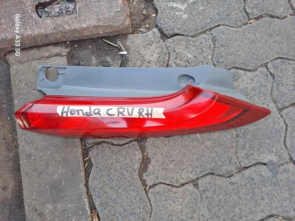 Honda CR-V Taillight Rightside. Call or DM . - Private Seller Honda CR-V Taillight Rightside. Call or DM . - Private Seller
