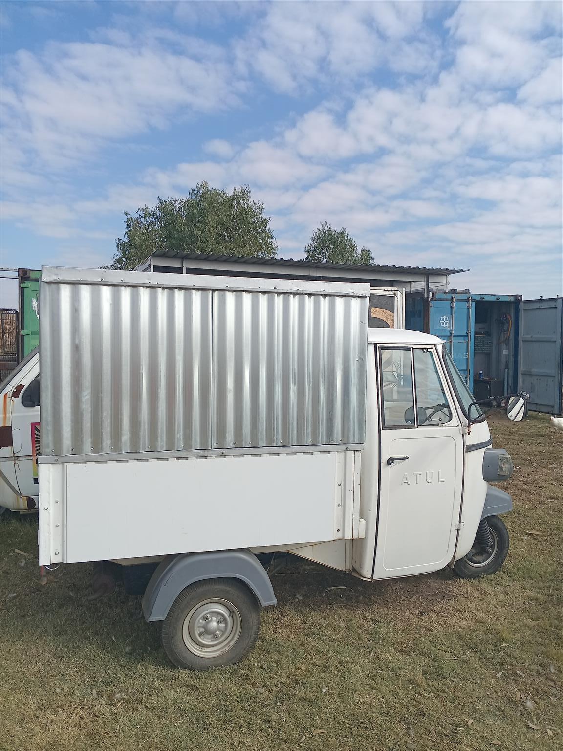 TukTuk Atul Gem diesel for sale - Private Seller TukTuk Atul Gem diesel for sale - Private Seller