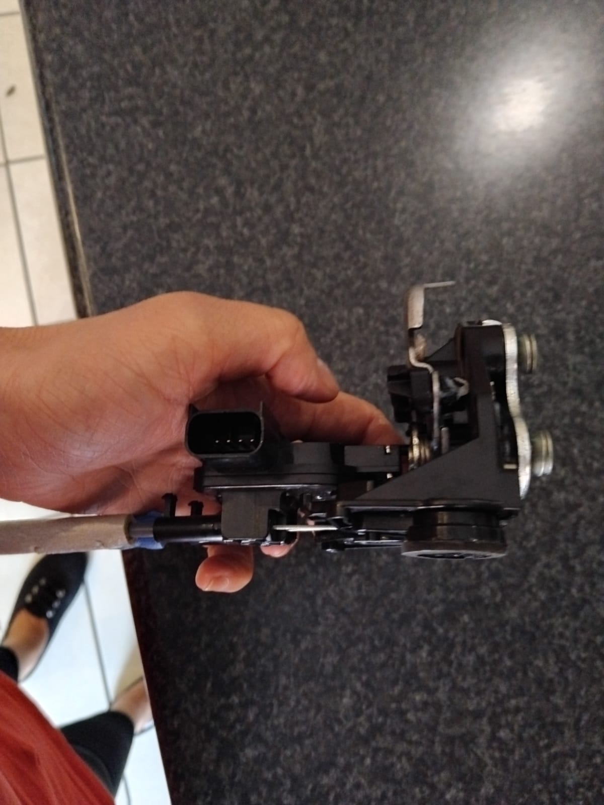 Hyundai i10 left rear doorlock - Private Seller Hyundai i10 left rear doorlock - Private Seller