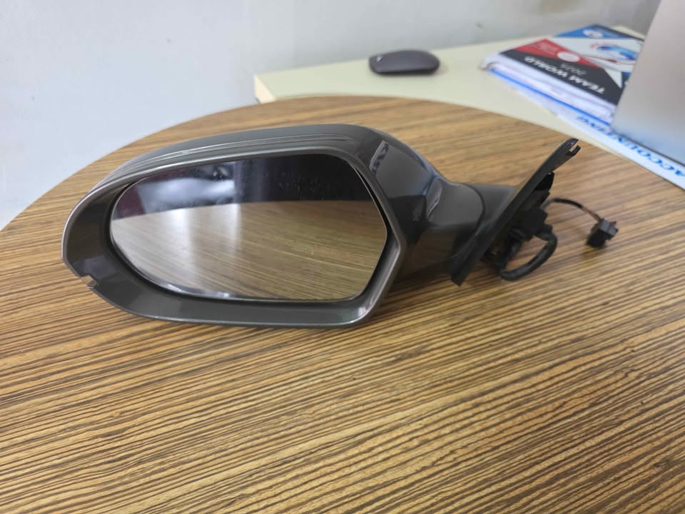 AUDI A6 DOOR MIRROR - C7 - Private Seller