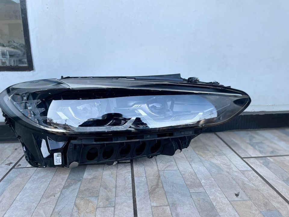 BMW G22 G23  4 series headlights - Private Seller