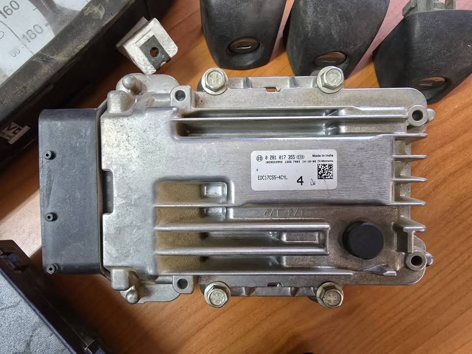 Mahindra Xylo 2.2 SUV Complete Lockset - Private Seller Mahindra Xylo 2.2 SUV Complete Lockset - Private Seller
