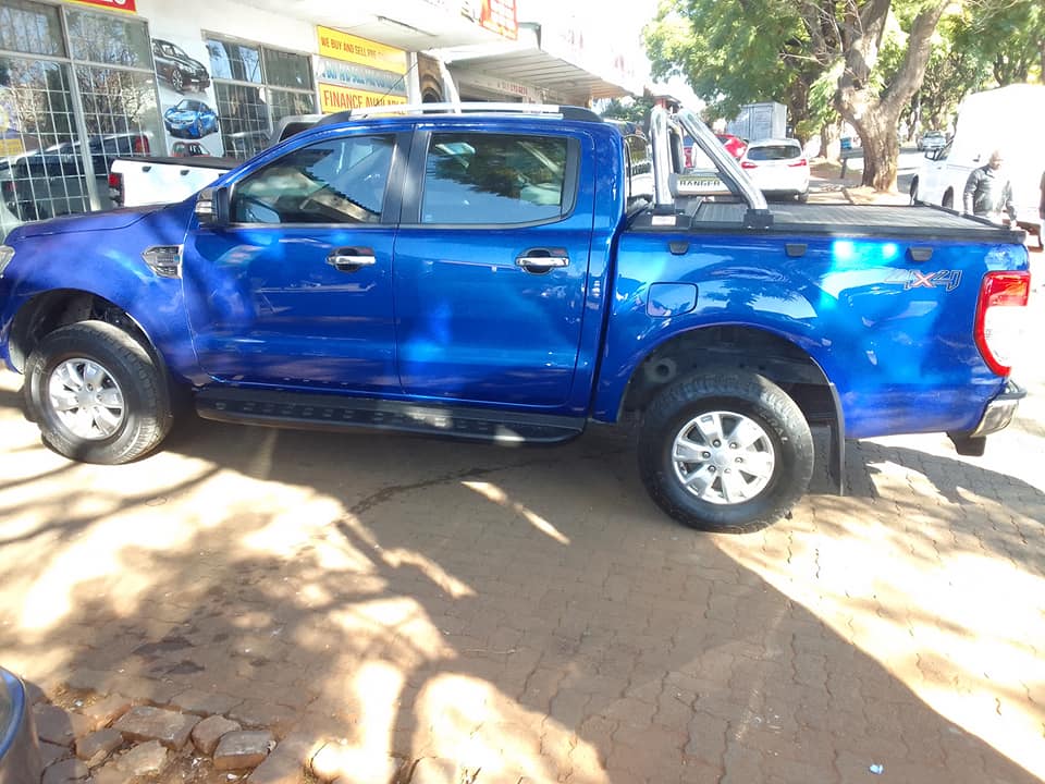 2015 Ford Ranger 3.2 XLT 4x4 D/cab Blue Color Automatic Diesel 85000km ...