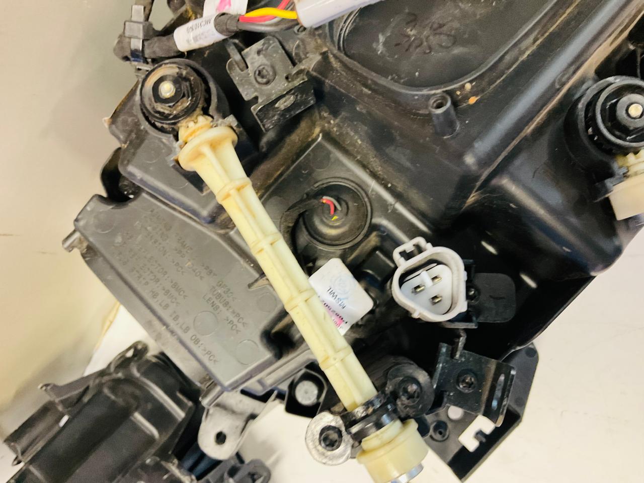 Suzuki and Toyota  left and right side headlights - Private Seller