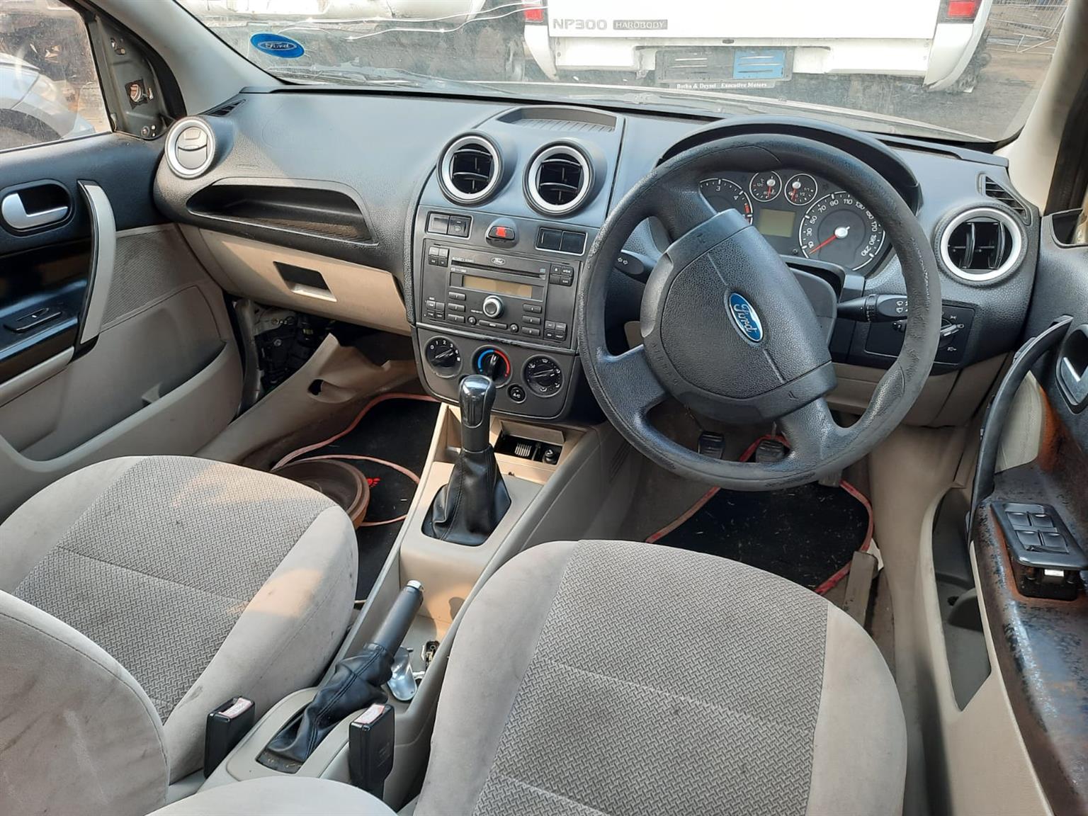 2008 Ford Ikon 1.6 TDCI - Stripping for Spares.
