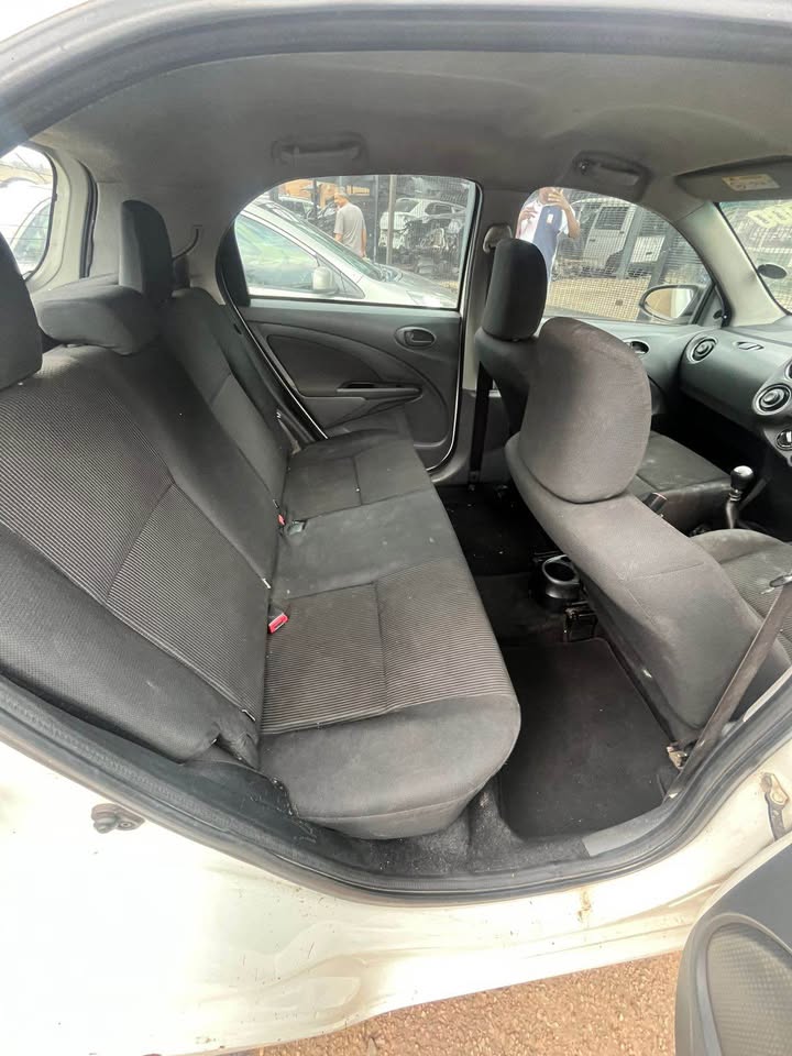 2016 TOYOTA ETIOS HATCH FOR SPARES - Private Seller 2016 TOYOTA ETIOS HATCH FOR SPARES - Private Seller
