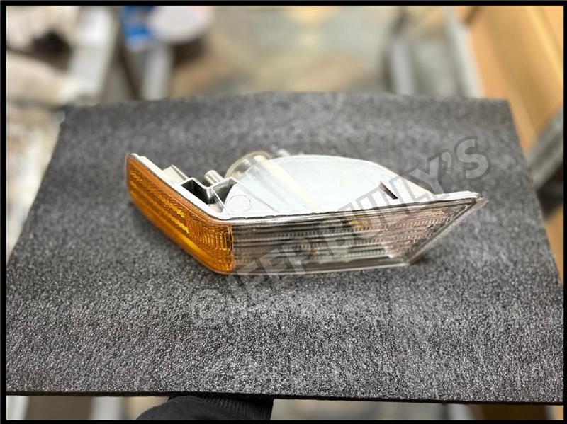 Jeep Patriot Front Indicators - Private Seller Jeep Patriot Front Indicators - Private Seller