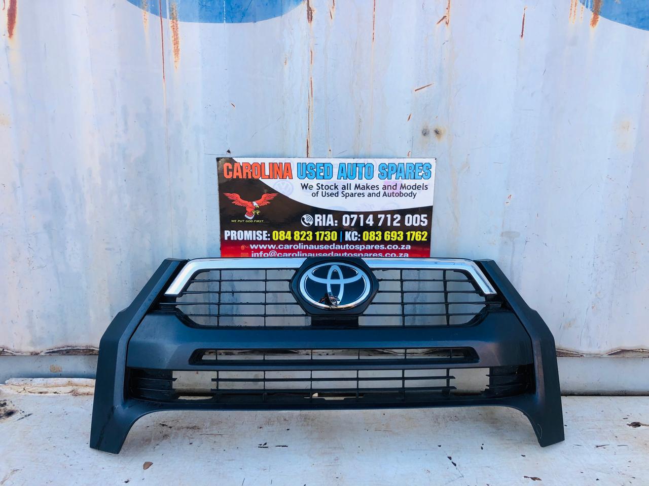 Toyota Hilux Legend RS radiator grill (badge) - Private Seller Toyota Hilux Legend RS radiator grill (badge) - Private Seller