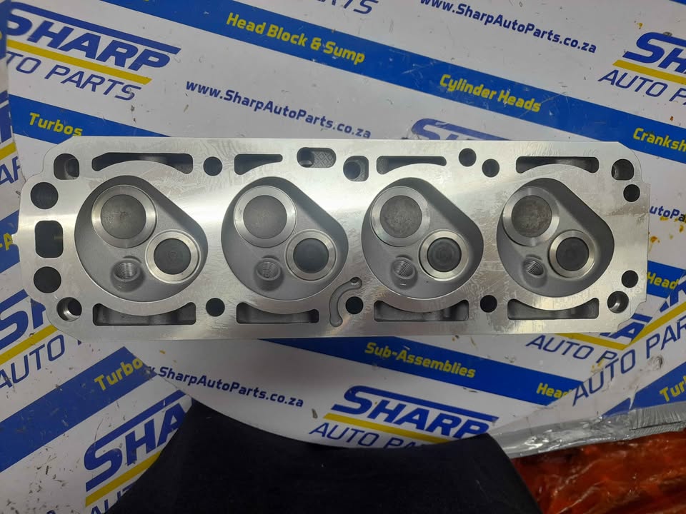 Opel corsa utility (Gamma) 6W/C14SE cylinder head - Private Seller Opel corsa utility (Gamma) 6W/C14SE cylinder head - Private Seller