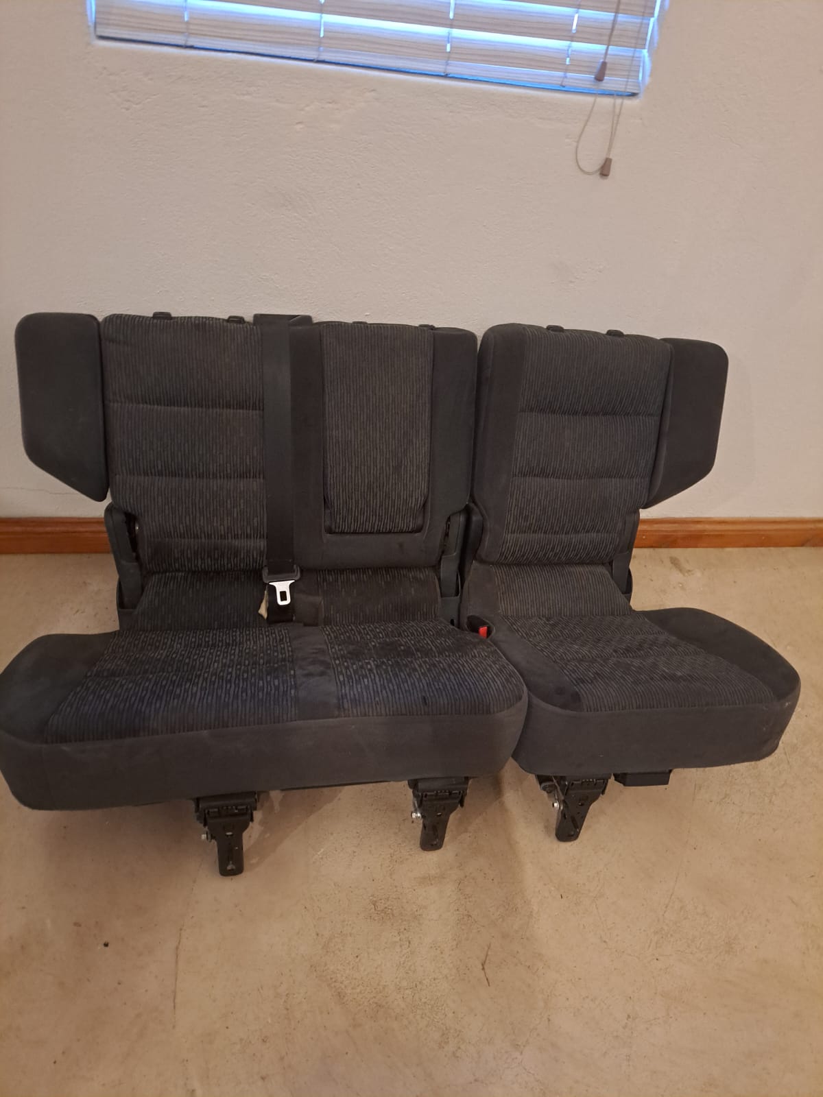 GEN 3 - PAJERO SEATS FOR SALE - Private Seller