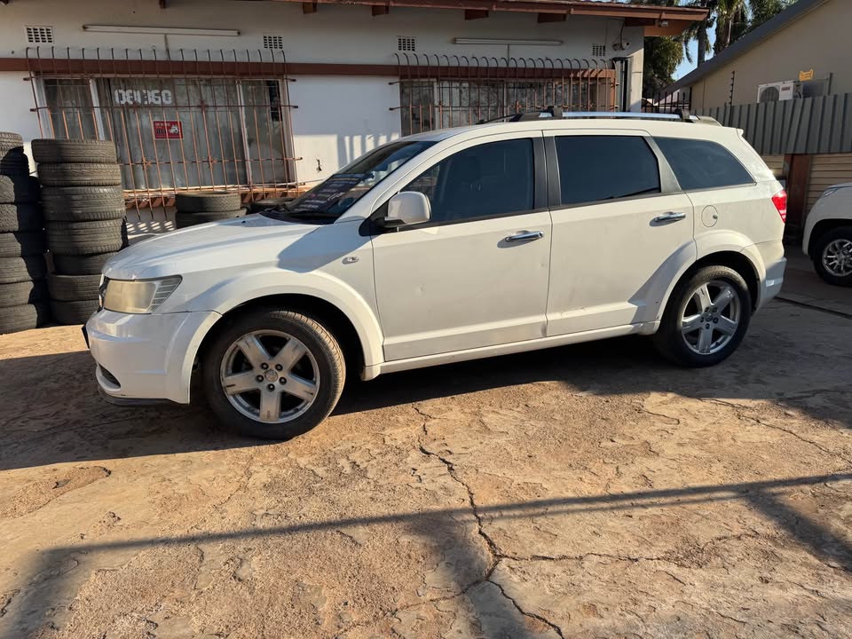 Dodge Journey Stripping for Spares - Private Seller