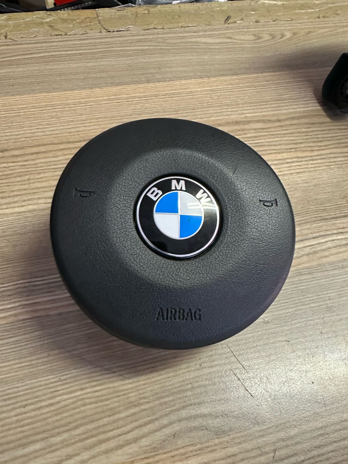 2016 BMW X1, F48, M2 F87, F85, F34, F46 STREERING WHEEL AIRBAG FOR SALE - Private Seller