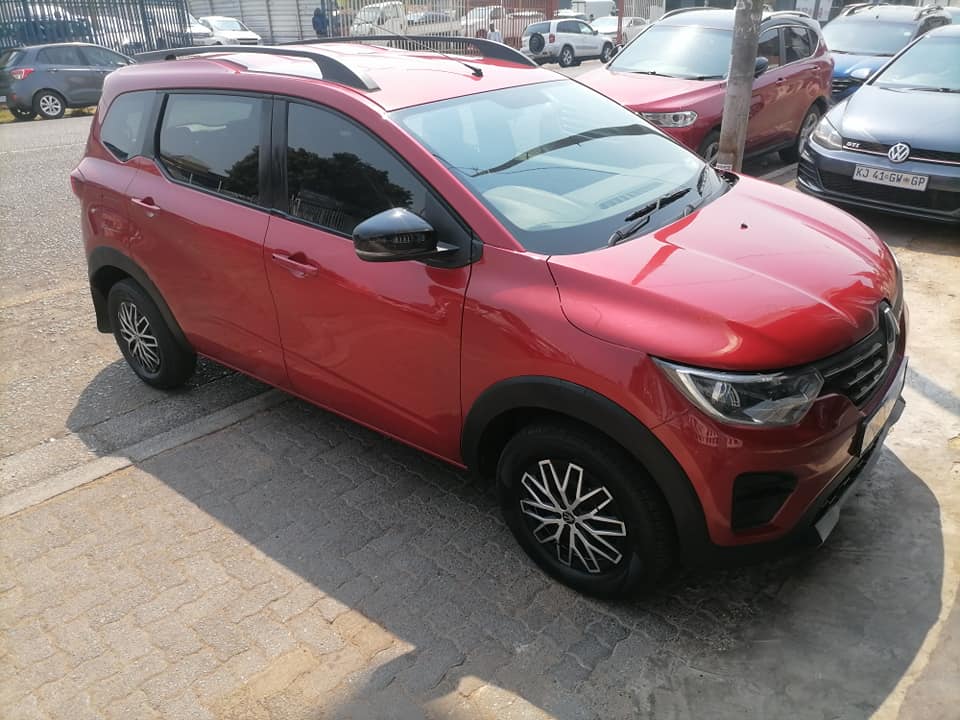 2022 Renault Triber 1.0 Dynamic Seven seater with a Nice interior seat