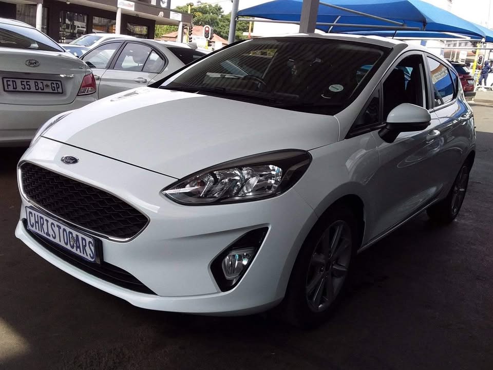 2018 Ford fiesta hatchback automatic 2018