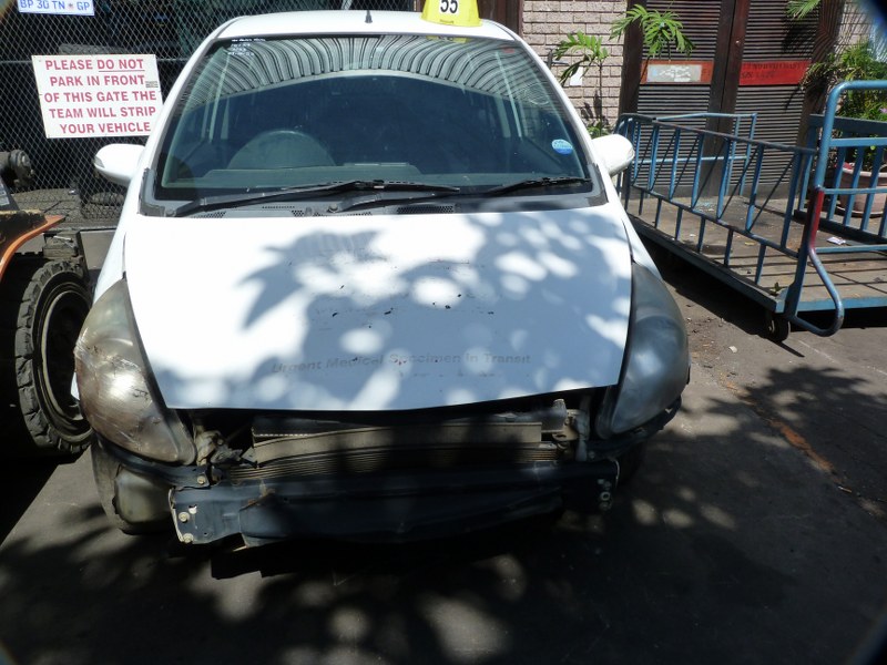 Honda Jazz 1.4i DSI AT - White - 2007 STRIPPING FOR SPARES - Private Seller Honda Jazz 1.4i DSI AT - White - 2007 STRIPPING FOR SPARES - Private Seller