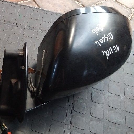 Discovery 4 facelift mirrors - Private Seller Discovery 4 facelift mirrors - Private Seller