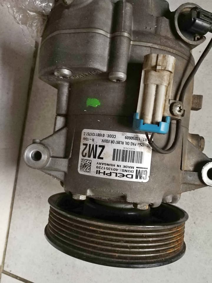 For sale opel or chev aircon compressor. - Private Seller