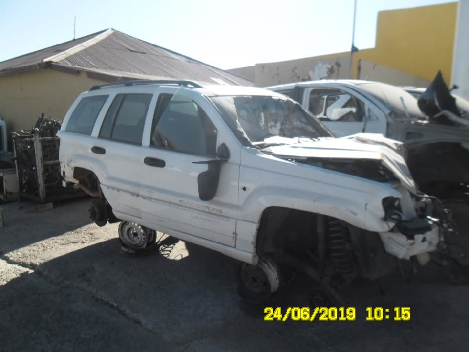 Jeep cherokee stripping for spares - Private Seller Jeep cherokee stripping for spares - Private Seller