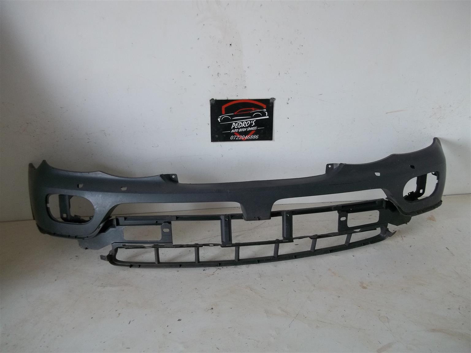BMW X5 (E53) front upper bumper - Private Seller BMW X5 (E53) front upper bumper - Private Seller