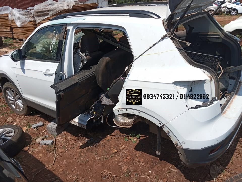 VW T CROSS STRIPPING FOR SPARES - Private Seller VW T CROSS STRIPPING FOR SPARES - Private Seller