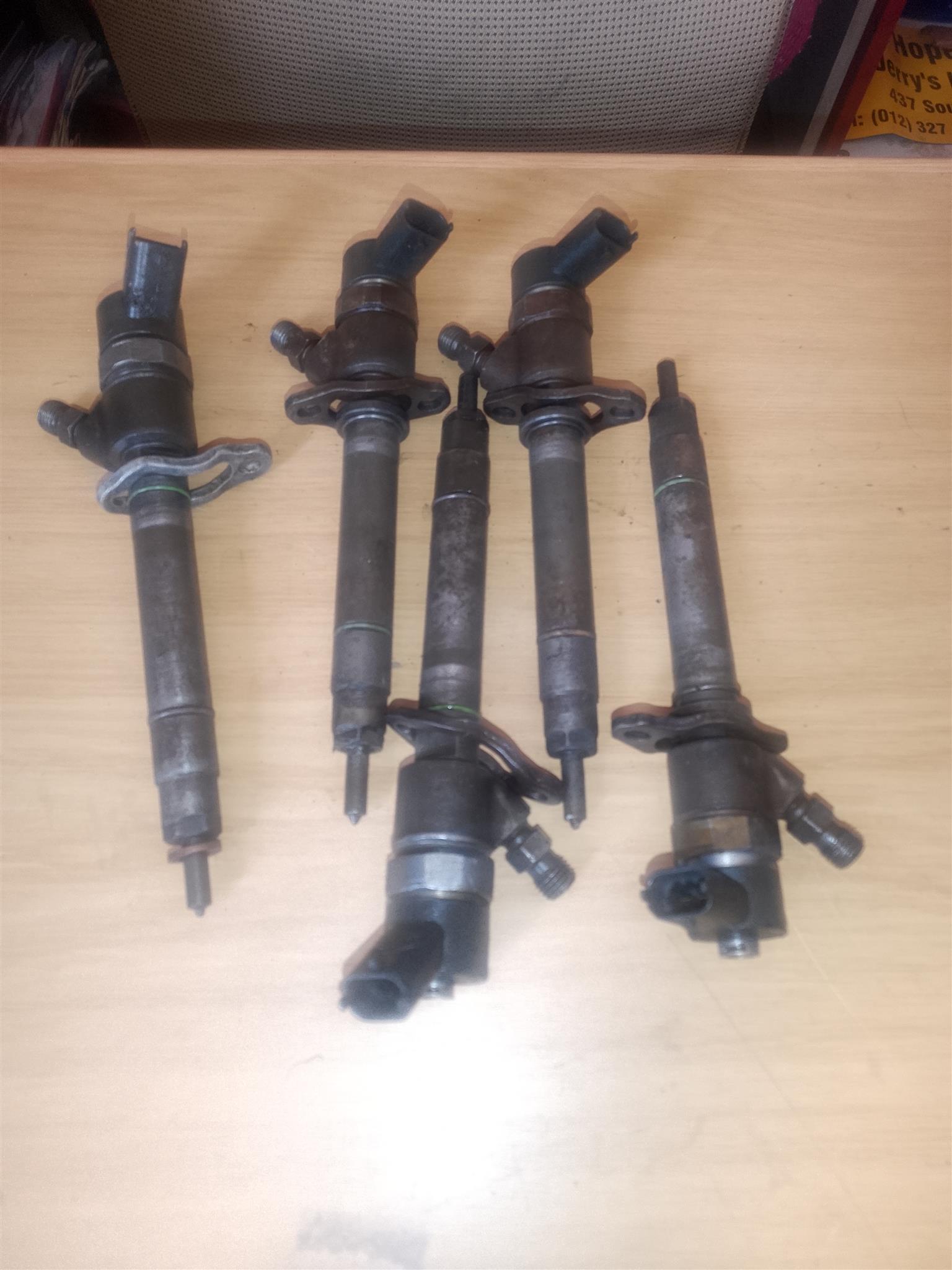 INJECTORS VOLVO S60 D5 2008 FOR SALE DELIVERY AVAILABLE COUNTRY WIDE - Private Seller INJECTORS VOLVO S60 D5 2008 FOR SALE DELIVERY AVAILABLE COUNTRY WIDE - Private Seller