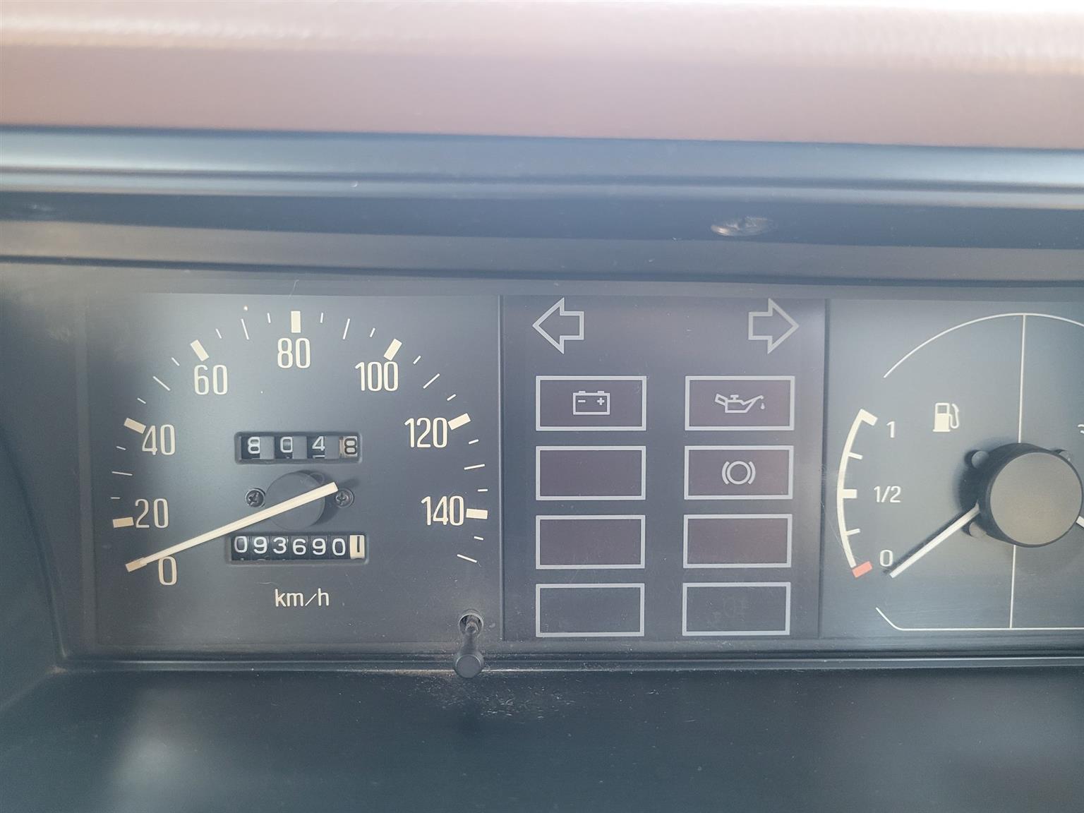 1984 Mazda B1600 Bakkie