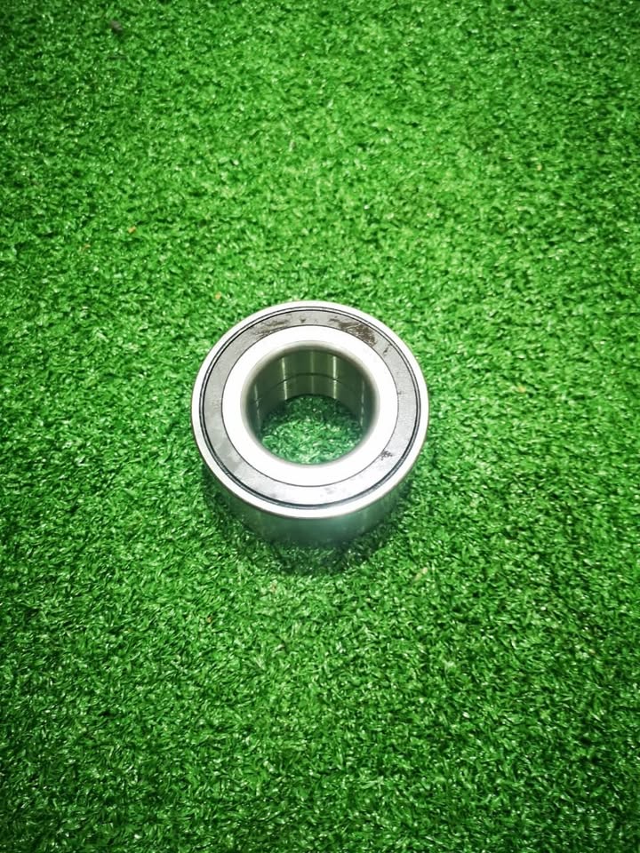 RENAULT TRIBER FRONT WHEEL BEARINGS - Private Seller RENAULT TRIBER FRONT WHEEL BEARINGS - Private Seller
