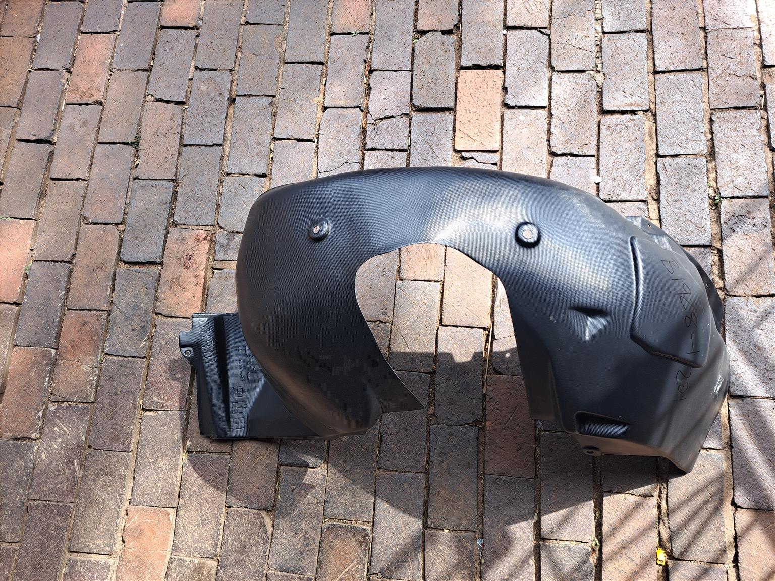 Chevrolet Lumina fender liners - Private Seller