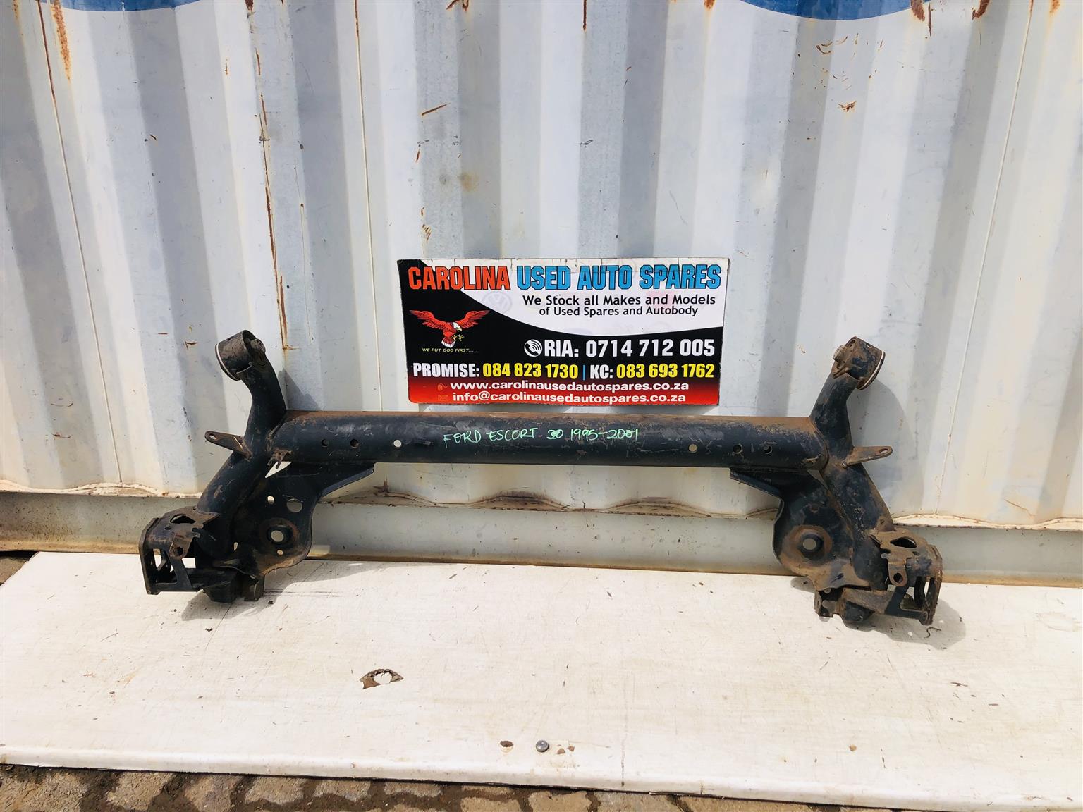 Ford Escort rear/back axle (1995-2001) - Private Seller