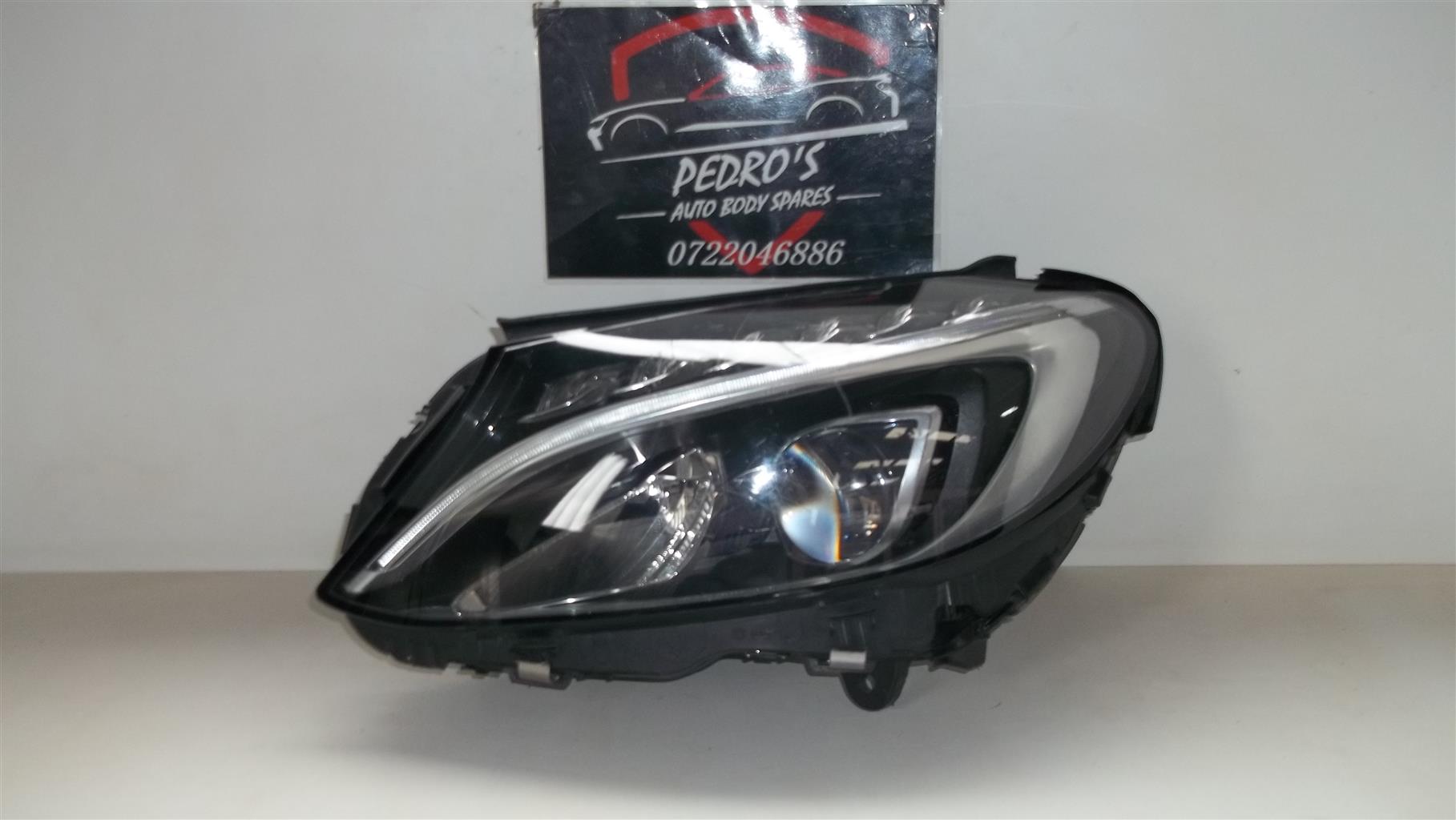 Mercedes W205 (Left) LED Headlight - Private Seller Mercedes W205 (Left) LED Headlight - Private Seller