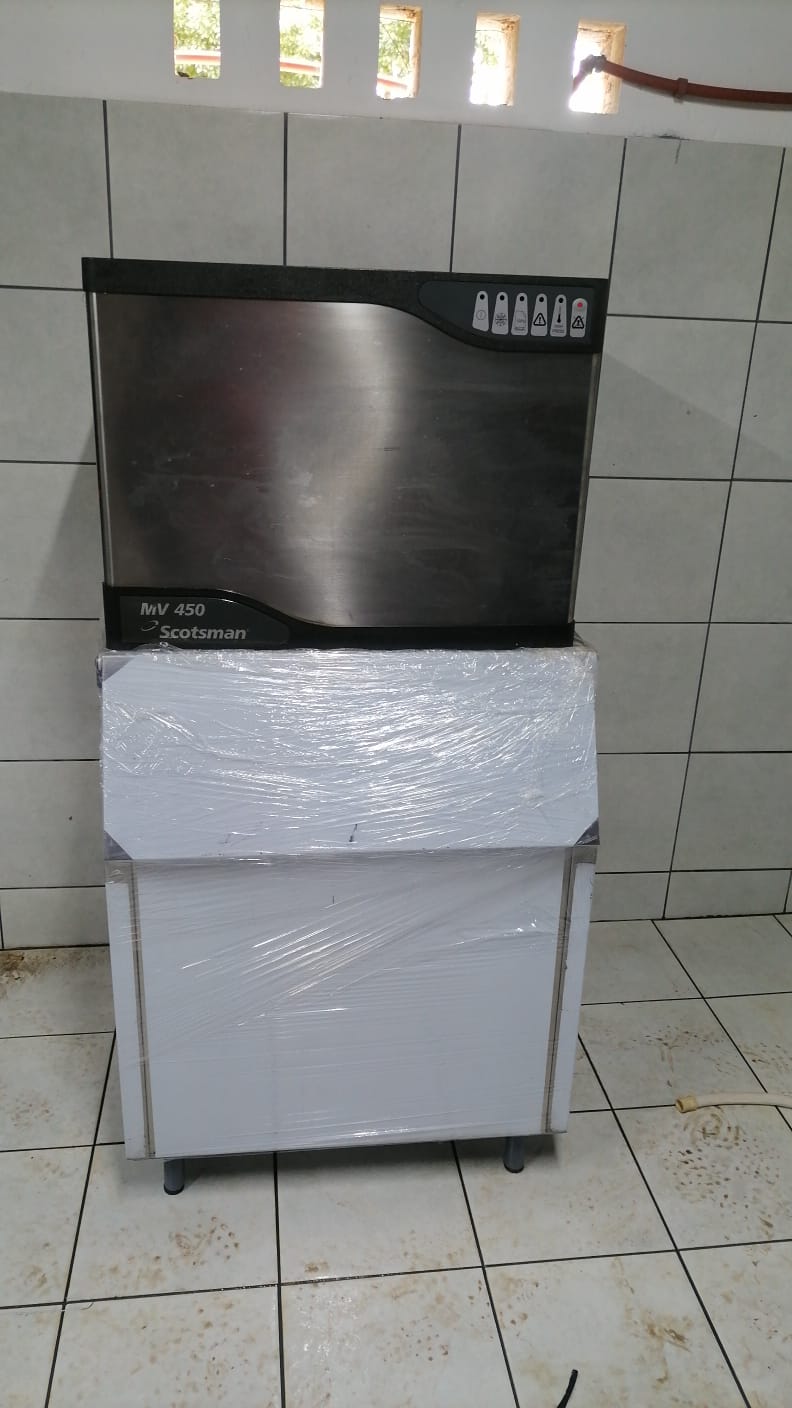 ICE BIN 220KG By Scotsman - Core Catering