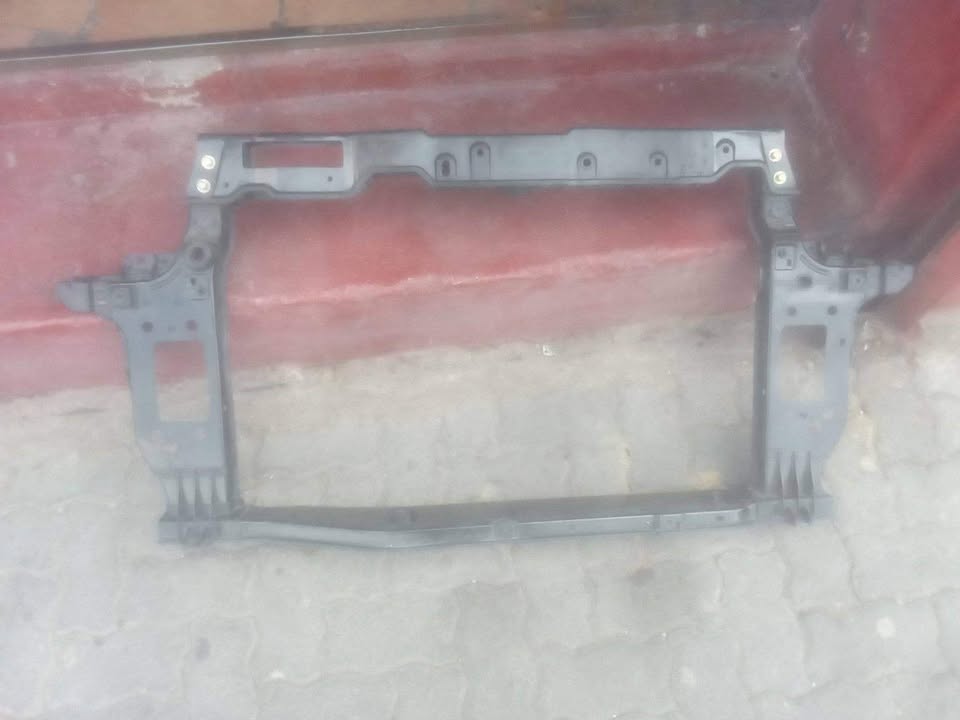 Kia Picanto cradle for sale - Private Seller Kia Picanto cradle for sale - Private Seller