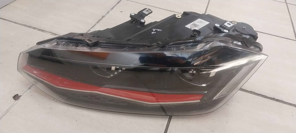 VW POLO 8 GTI LEFT HAND SIDE HEADLIGHT AVAILABLE