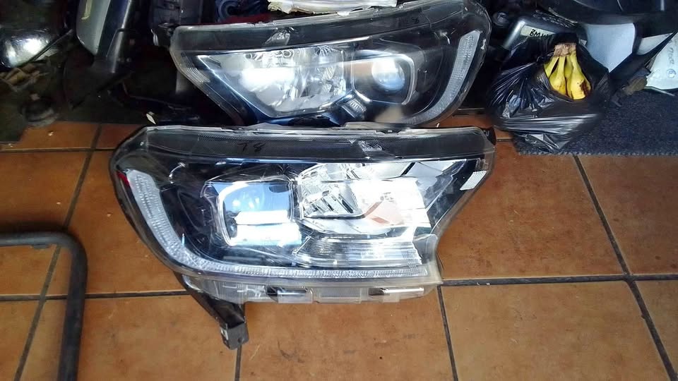 Ford Ranger T8 headlights - Private Seller Ford Ranger T8 headlights - Private Seller