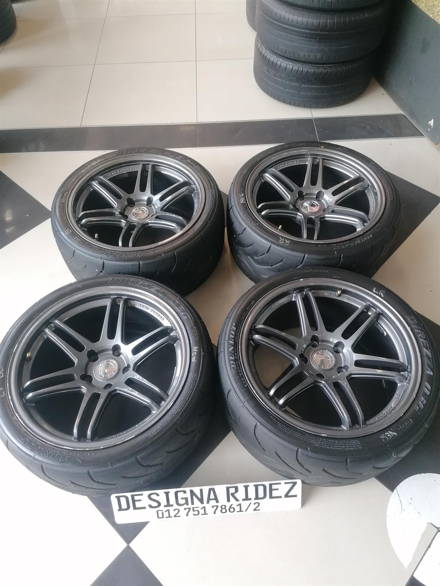 18INCH MAGS 10J 5X120 - Private Seller 18INCH MAGS 10J 5X120 - Private Seller