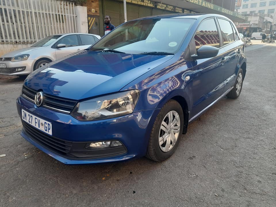 2020 VW POLO VIVO 1.4 TRENDLINE  AVAILABLE CONTACT LEON ON