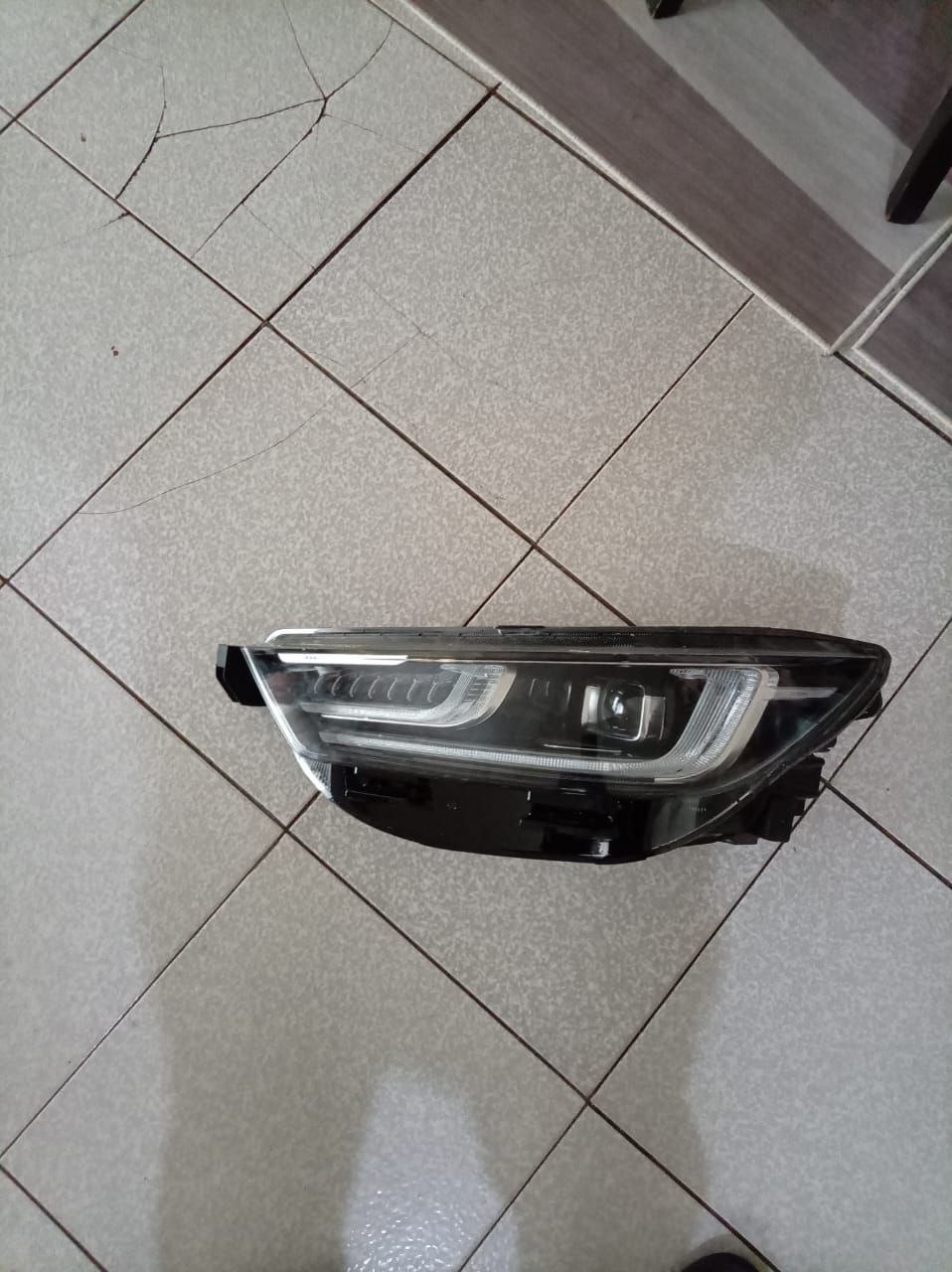 Cherry Tiggro 8 2025 Head Light Left for Sale - Private Seller Cherry Tiggro 8 2025 Head Light Left for Sale - Private Seller