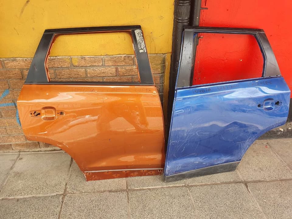 Toyota Urban Cruiser back doors - Private Seller Toyota Urban Cruiser back doors - Private Seller