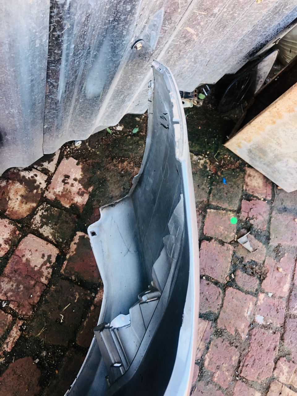 Toyota yaris front bumper - Private Seller Toyota yaris front bumper - Private Seller