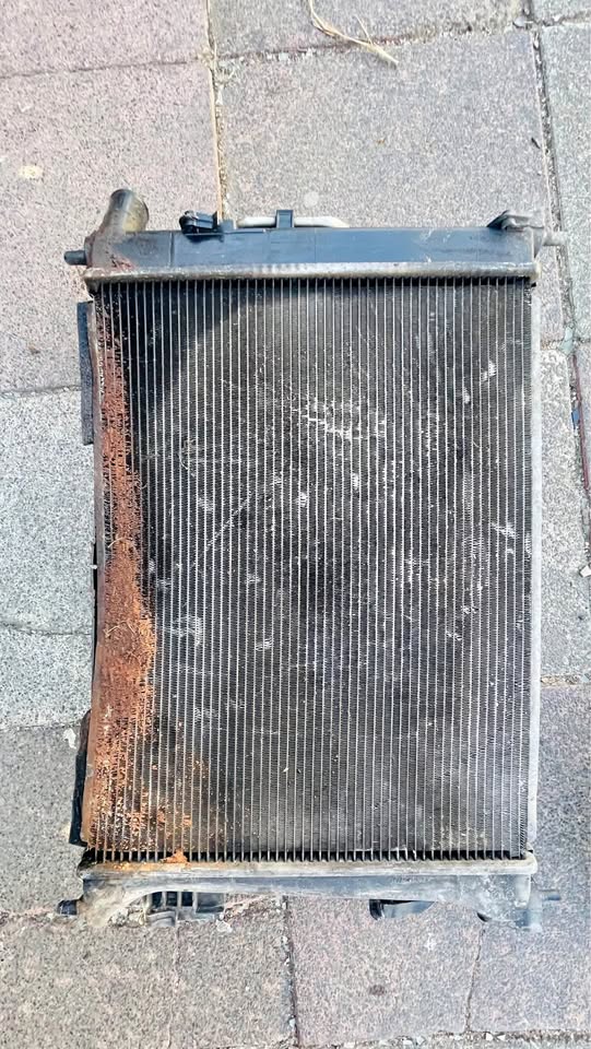 Kia rio fan and radiator - Private Seller Kia rio fan and radiator - Private Seller
