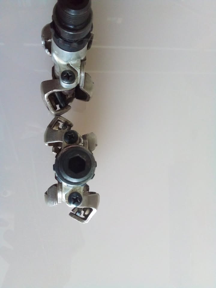 SHIMANO M520 SPD MTB Pedals