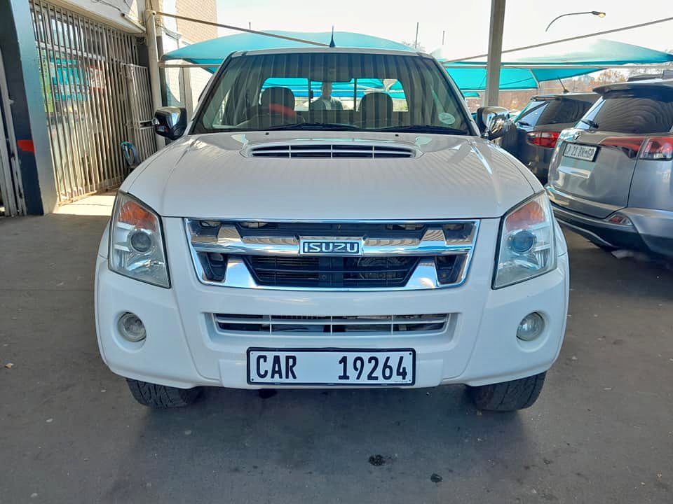 2011 ISUZU KB300 LX HARDBODY MANUAL 2011 ISUZU KB300 LX HARDBODY MANUAL
