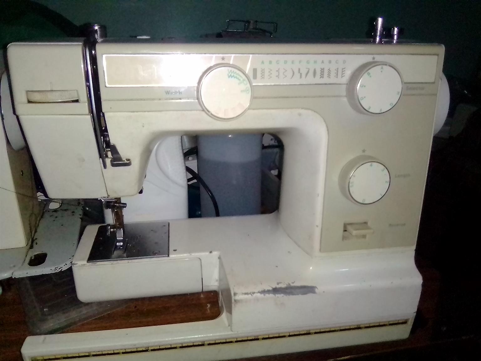 Elna 715 Sewing Machine R850 For Sale Junk Mail