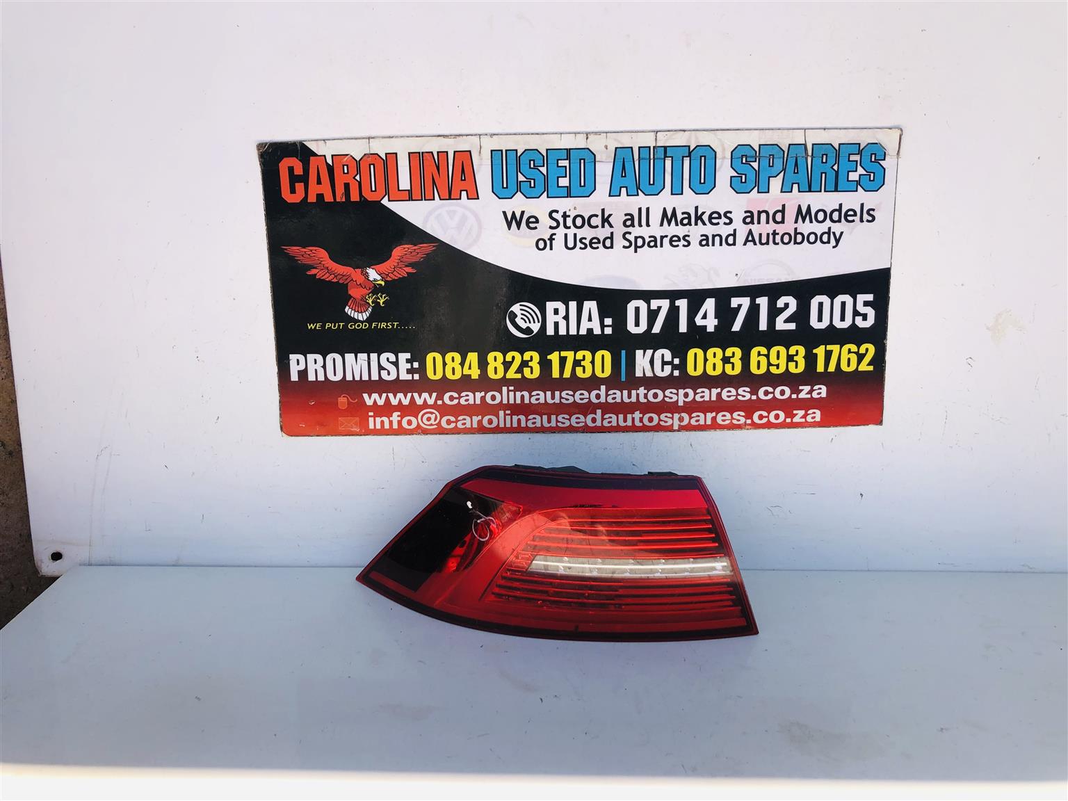 VW Passat B8 left LED taillight (2016) - Private Seller VW Passat B8 left LED taillight (2016) - Private Seller