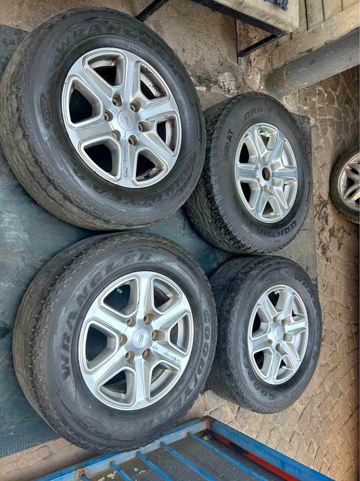Ford Ranger T6 Mags For Sale @Circle 7 Used Parts - Private Seller Ford Ranger T6 Mags For Sale @Circle 7 Used Parts - Private Seller