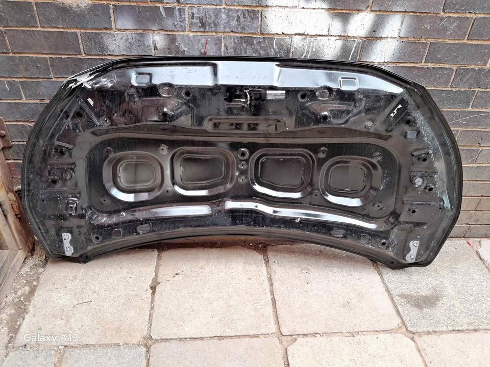 NISSAN MAGNITE BONNET - Private Seller NISSAN MAGNITE BONNET - Private Seller