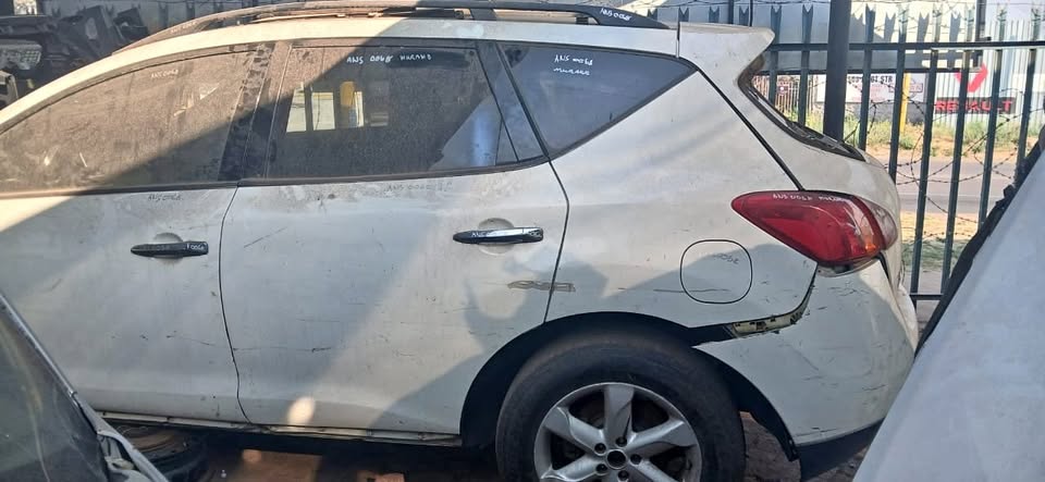 NISSAN MURANO SPORT STRIPPING FOR SPARES - Private Seller