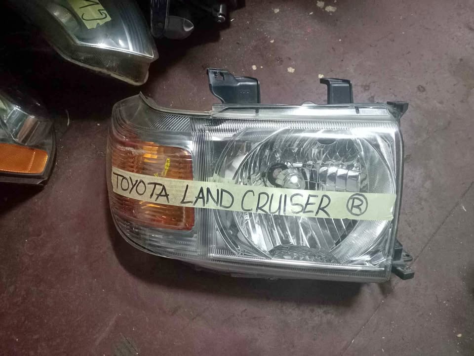 Toyota Land crusier headlight