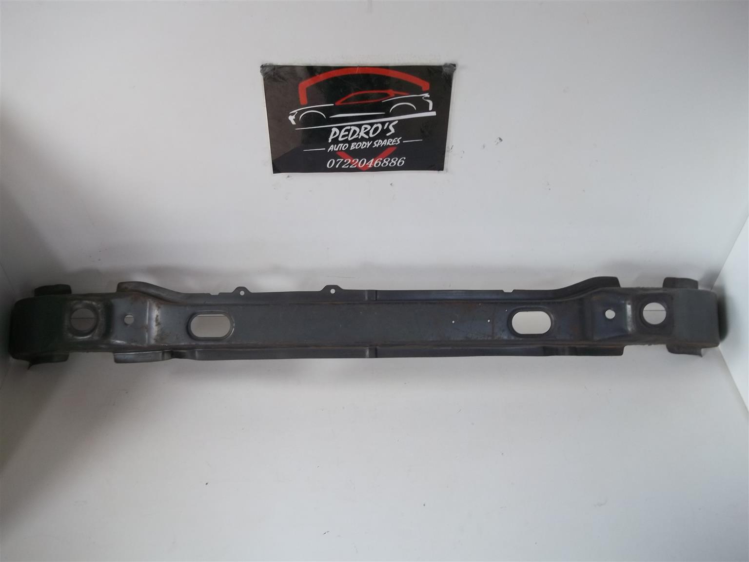 Ford Fiesta '96-'02 front bumper stiffener - Private Seller Ford Fiesta '96-'02 front bumper stiffener - Private Seller