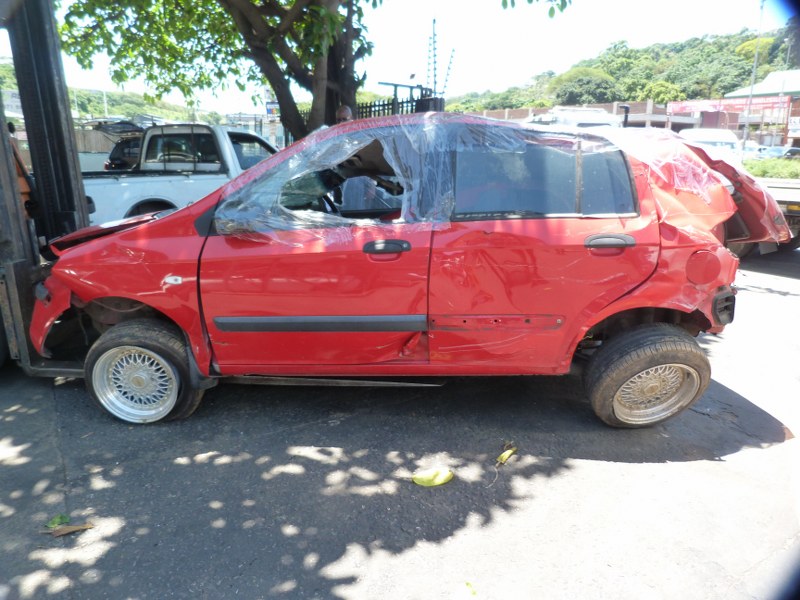 Hyundai Getz 1.3 Manual Red - 2004 STRIPPING FOR SPARES - Private Seller